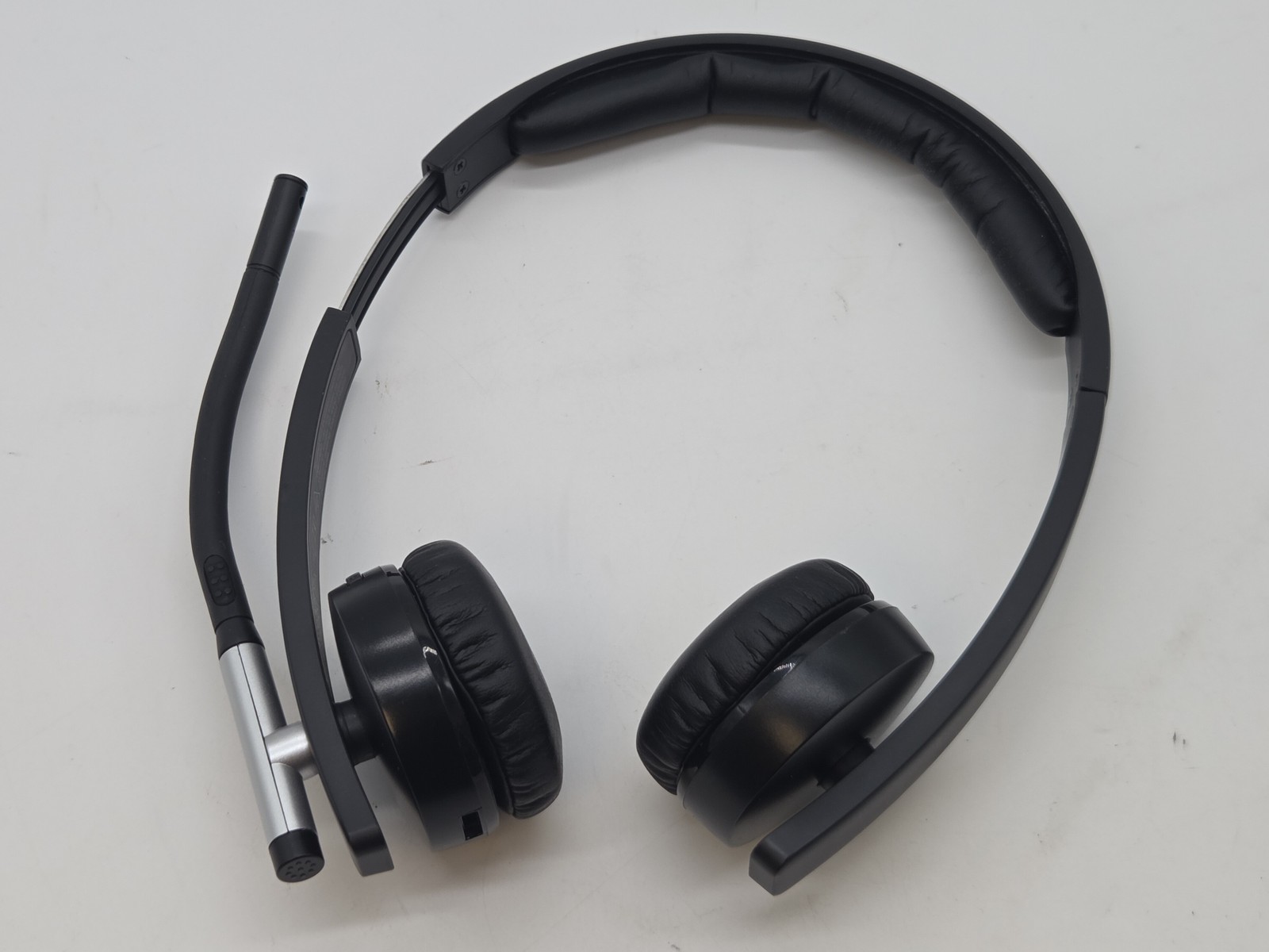 Logitech Wireless Headset Dual H820e Double-Ear Stereo Business Headset A-00056