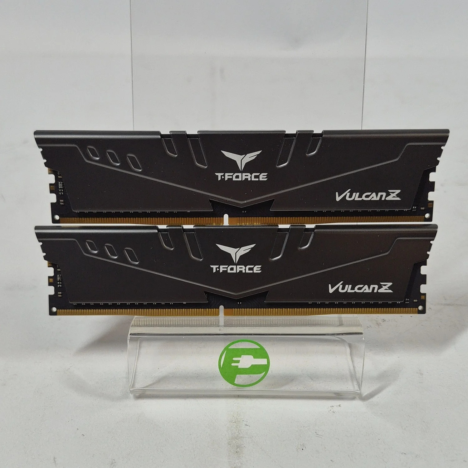 TeamGroup Vulcan Z 16GB (2x8GB) RAM DDR4 3200MHz TLZGD48G3200HC16CBK