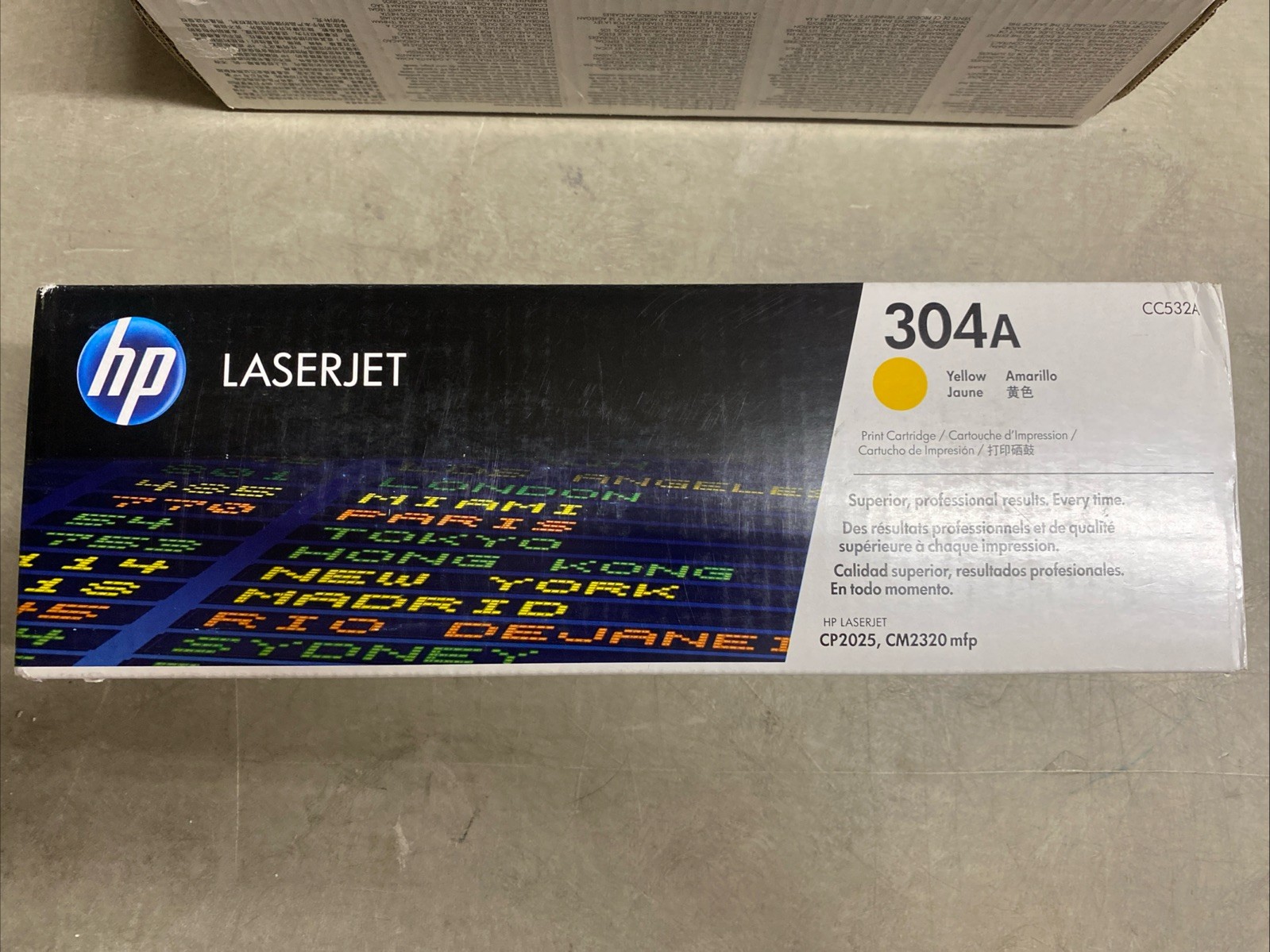 HP304A Laser jet Toner Cartridge - Yellow  CC532A