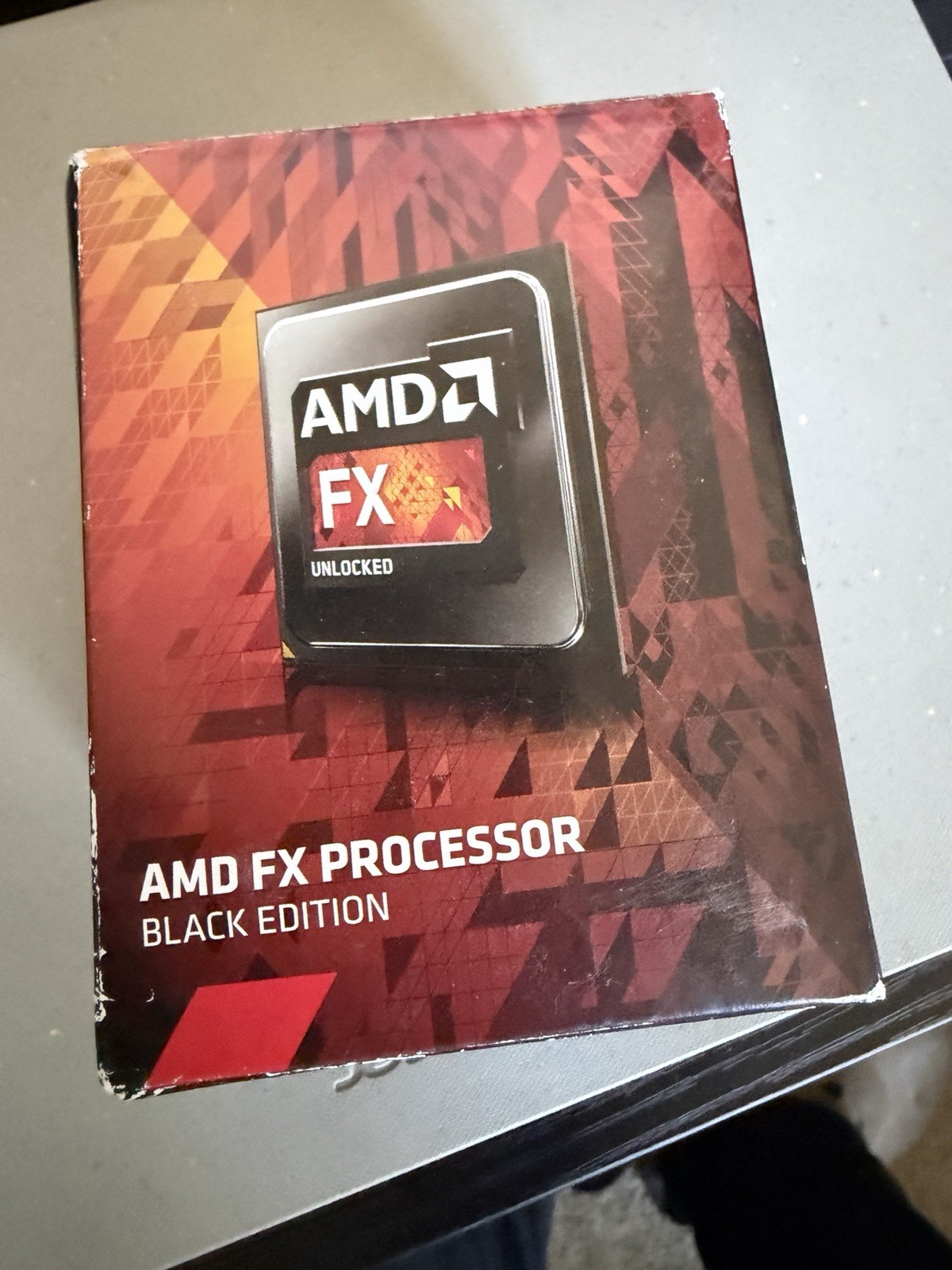 NEW AMD FX-4300 Quad-Core 3.8 GHz FD4300WMHKBOX AM3+ CPU Processor w/Cooler