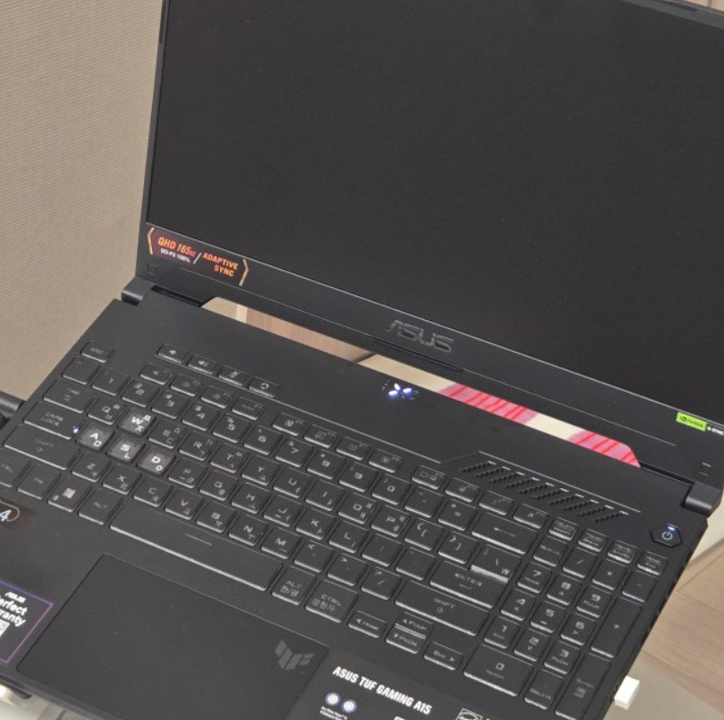 ASUS TUF Gaming A18 18" FA808UM-S8031 / FreeDOS RTX5060 32GB/1TB Ryzen7 260