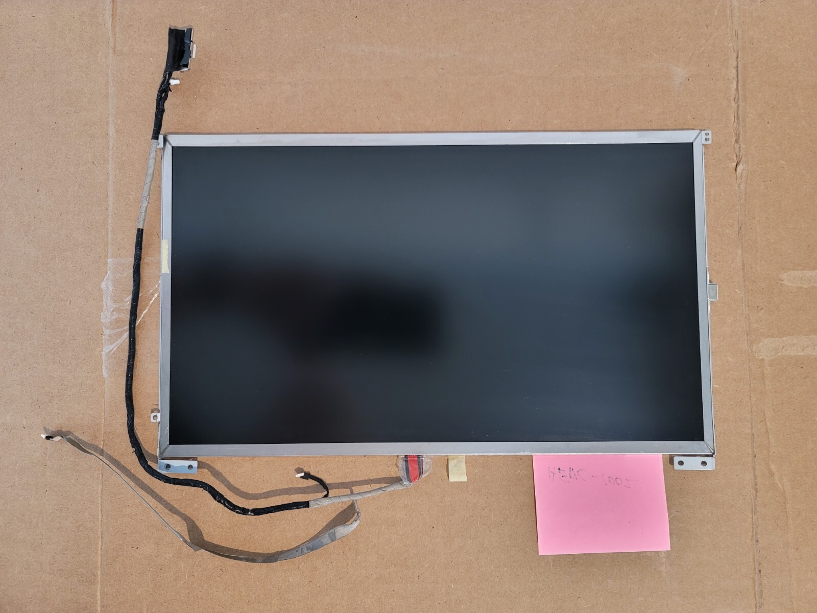 Samsung 14.0" Laptop Screen Part#: LTN140KT04 201 Used