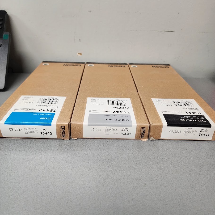 Genuine Epson UltraChrome Ink Cartridges – Lot of 3 – New & Sealed (Expired)