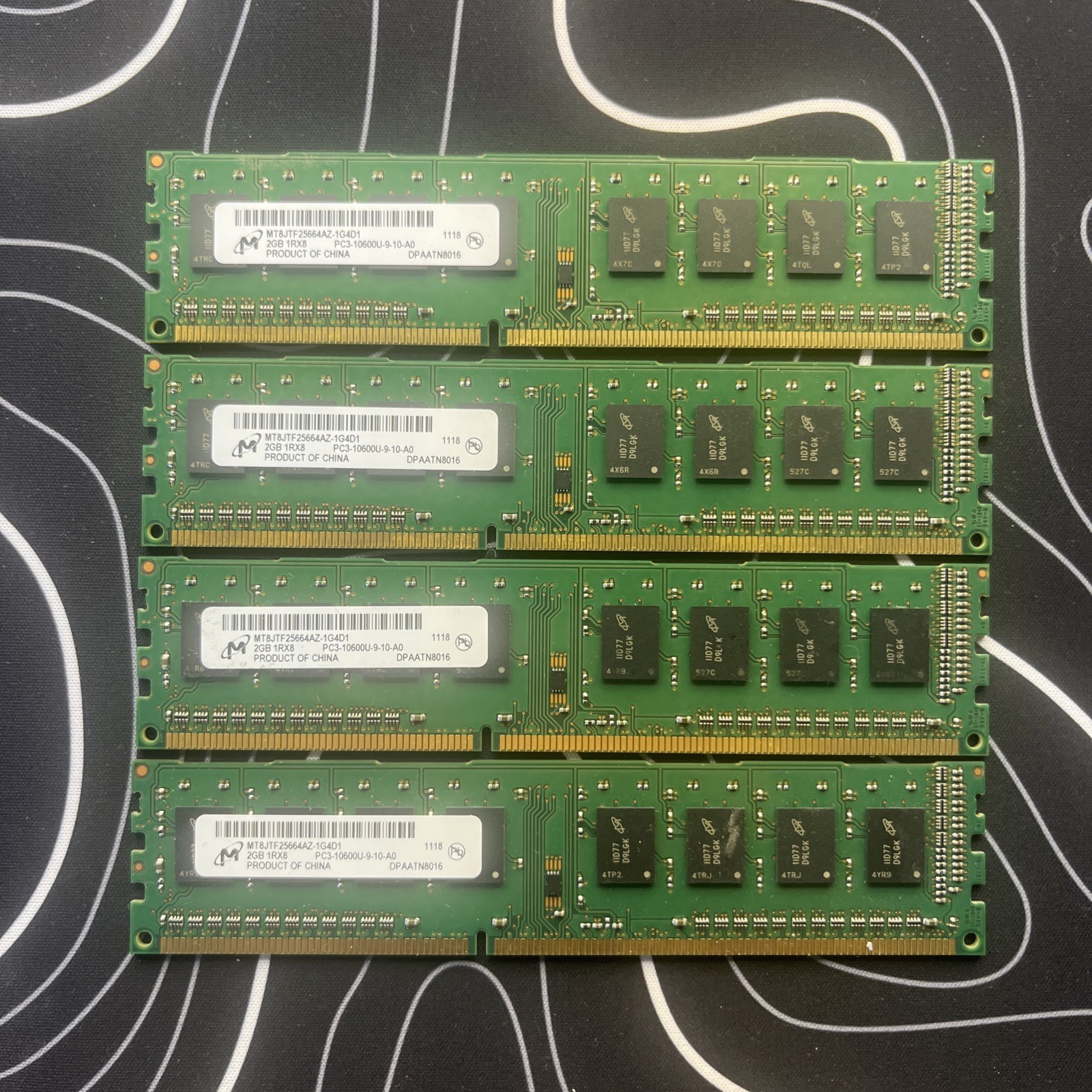 Micron 8GB (4X2GB) DDR3-1333 PC3-10600U MT8JTF25664AZ-1G4D1 HP P/N: 497157-D88