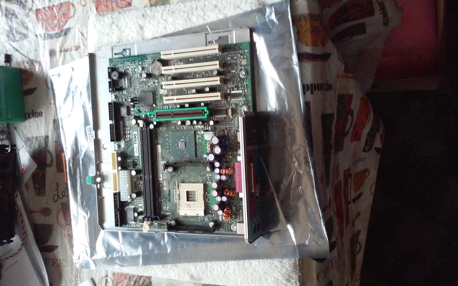 Dell 00K997 0K997 Mainboard Socket 478 PCI AGP IDE USB  With mounting Tray 