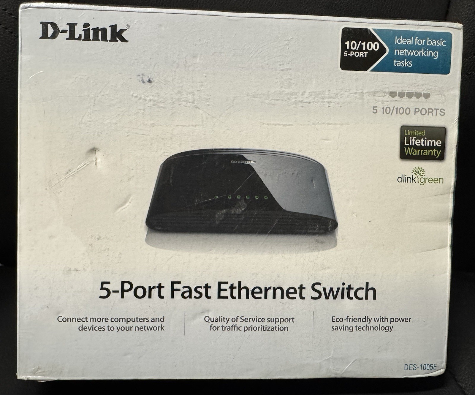 D-LINK (DES-1005E) 5-Port 10/100 Desktop Network Ethernet Switch NEW