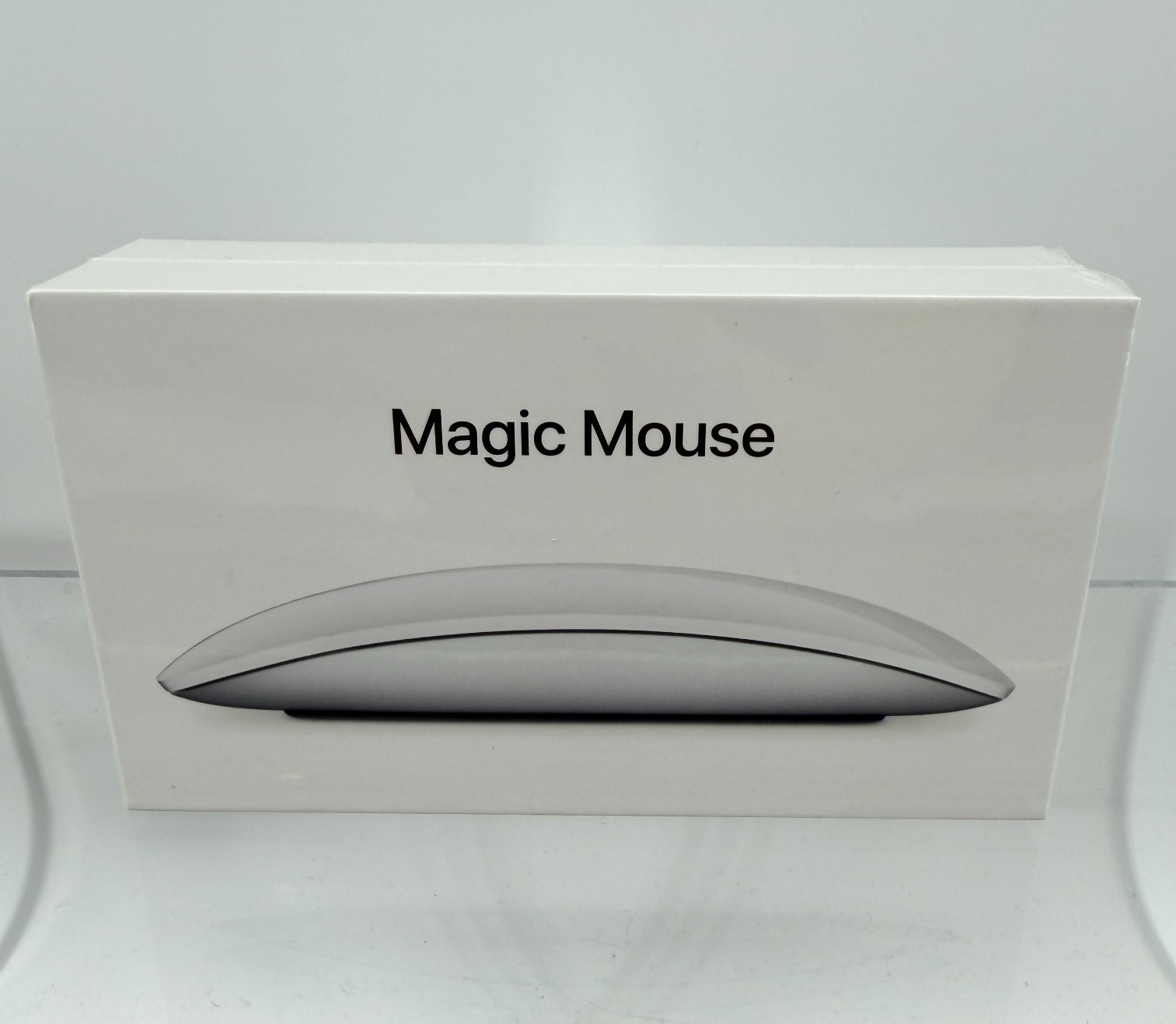 Apple Official Magic Mouse 2 MLA02LL/A A1657 Bluetooth Rechargeable  NEW