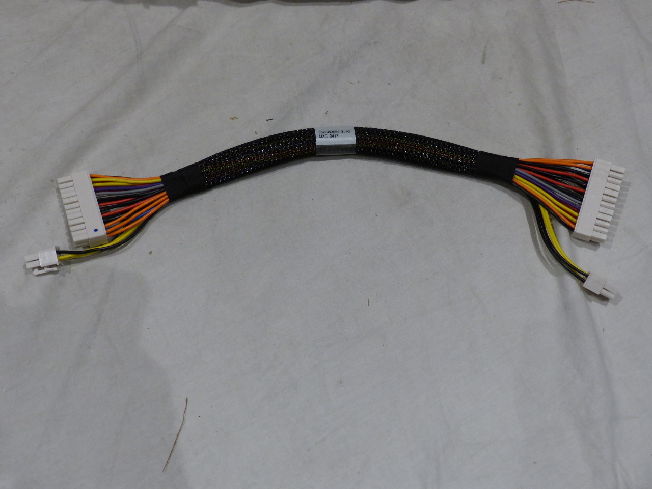 MOLEX QTY 100 MOTHERBOARD POWER SUPPLY CABLES 24 PIN 332-953059-011G MXC 0417