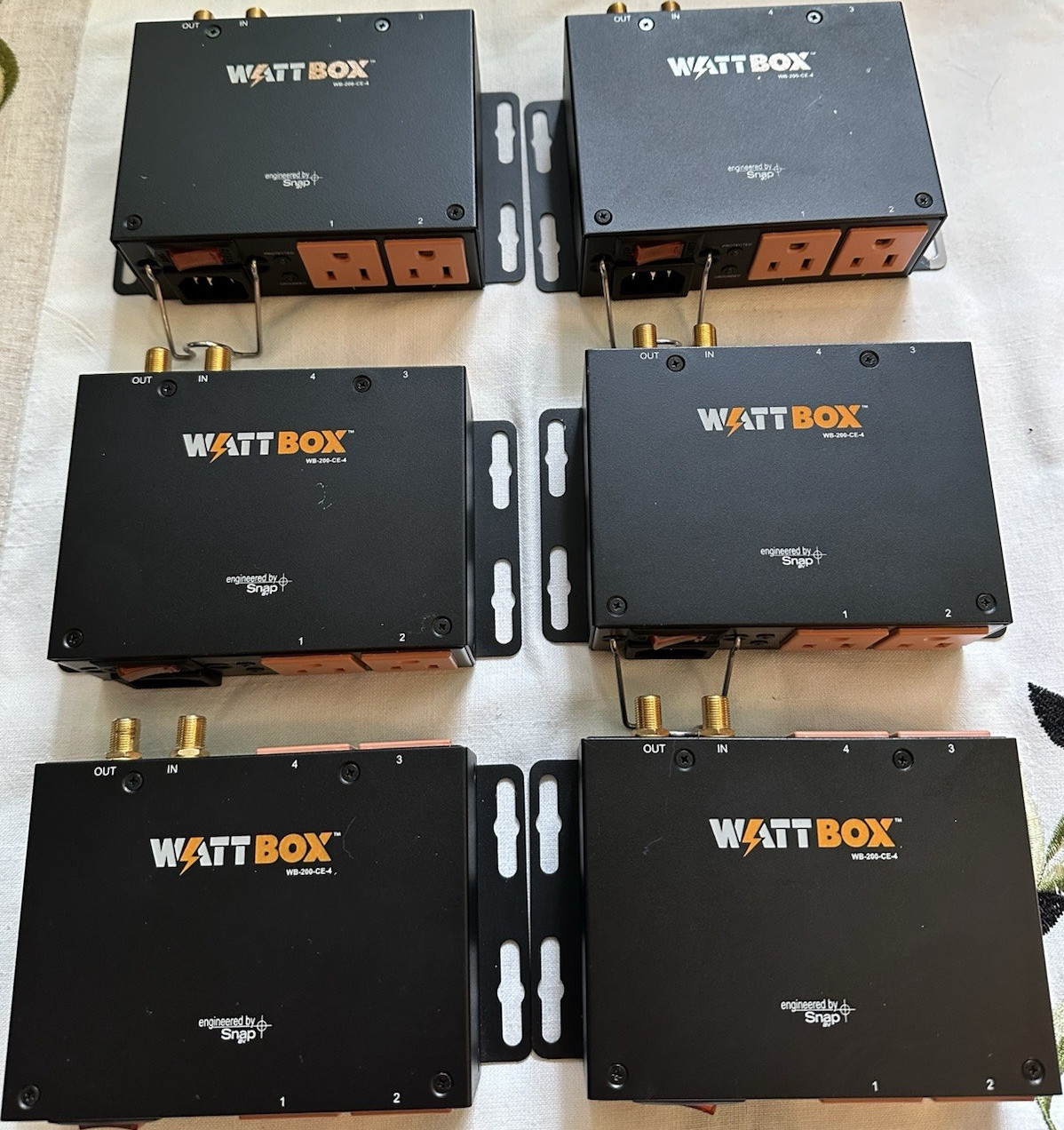 WattBox WB-200-CE-4 Surge Protector Lot of 6 4 120V outlets 