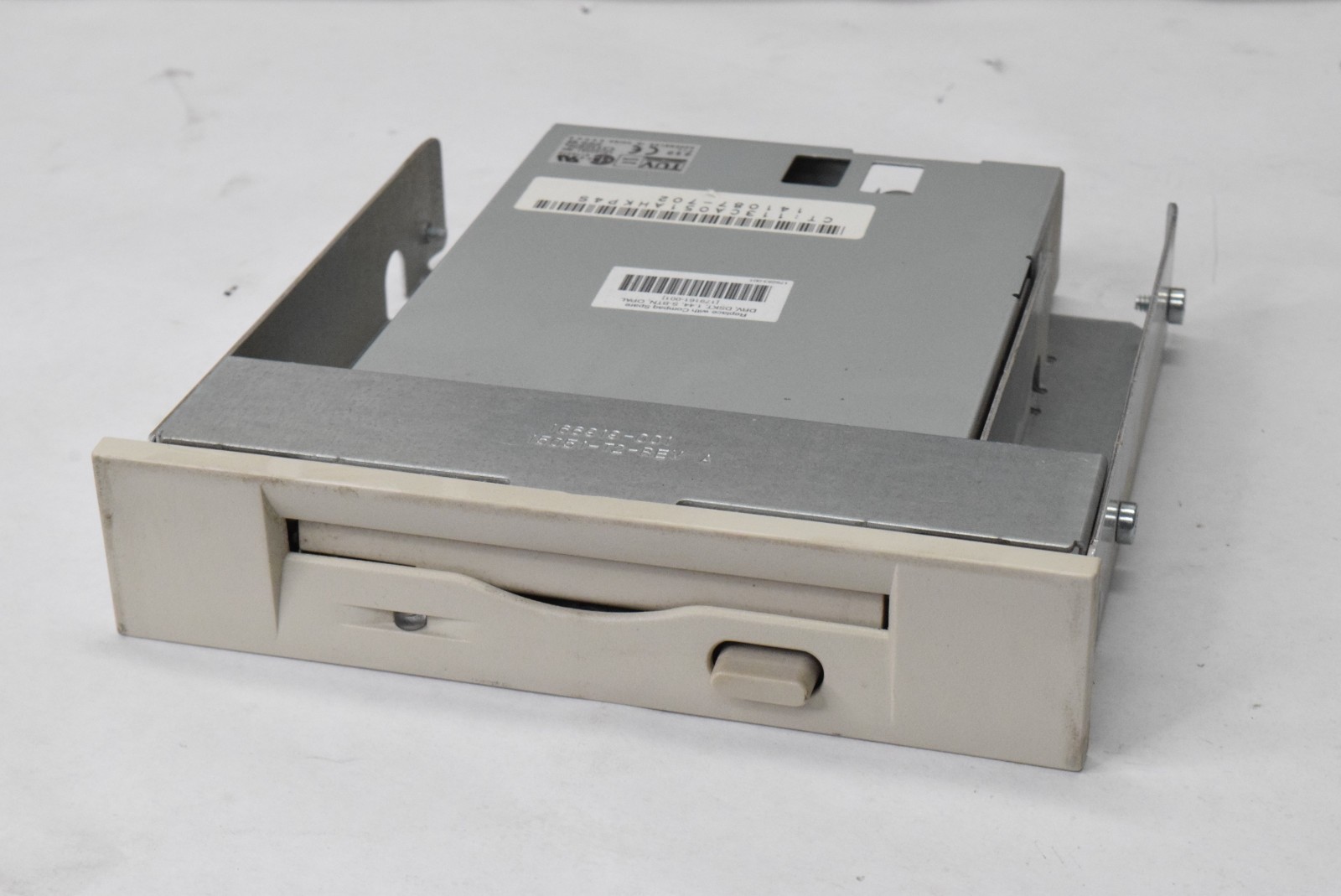 Compaq 179161-001 Citizen E38MB 1.44MB 3.5" Floppy Drive Deskpro EP SB - TESTED
