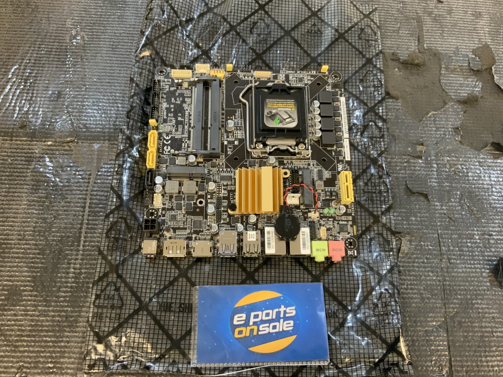Aaeon EMB-H81B-B11-OMNI-01-TW -ITX Embedded Motherboard (Missing Nail) RB G5B
