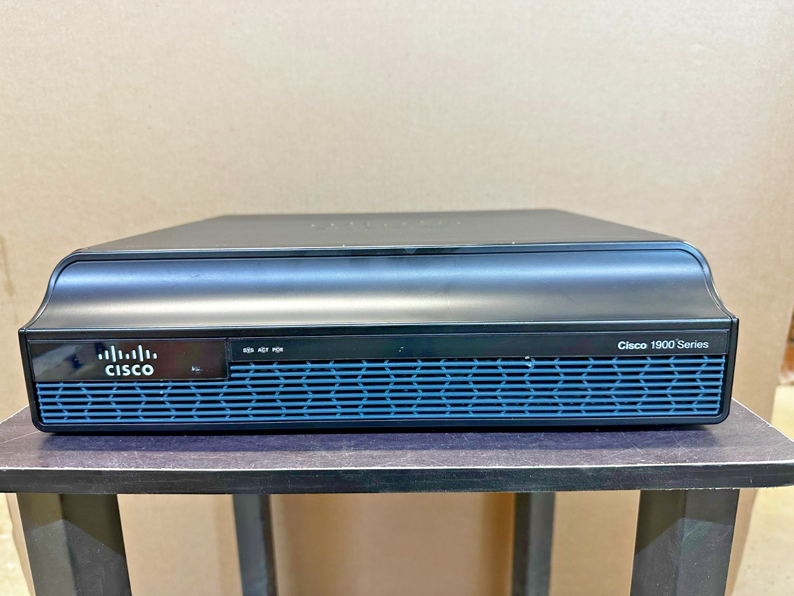Cisco CISCO1941-/K9 2-Port + 2 EHWIC Slots Gigabit Ethernet Router IP Base MW