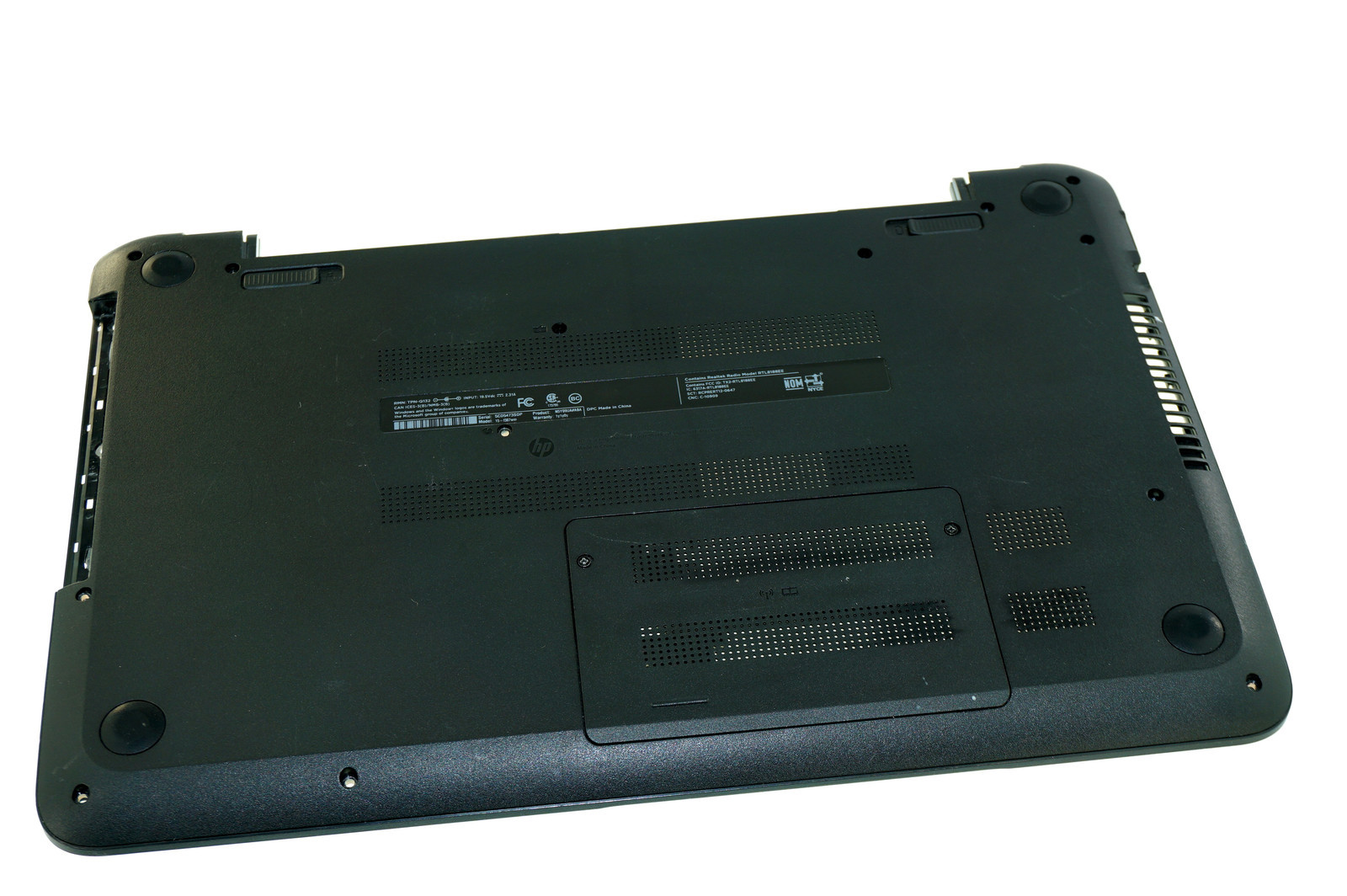 776772-001 EAU96002010 HP BASE W/ PLASTIC COVER 15-F (B)(AE76-FF-FE42-DE20-BA35)