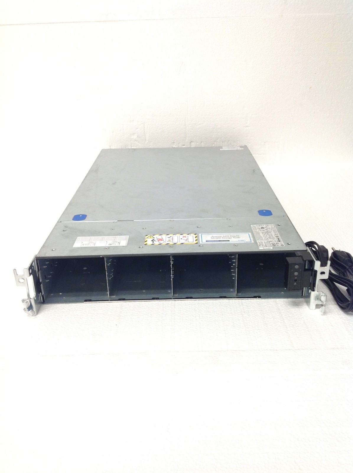 EMC DRBGP Intel Xeon E5-2603 1.80Ghz Server w/ 32GB DDR3, RAID RMS25CB080, No HD