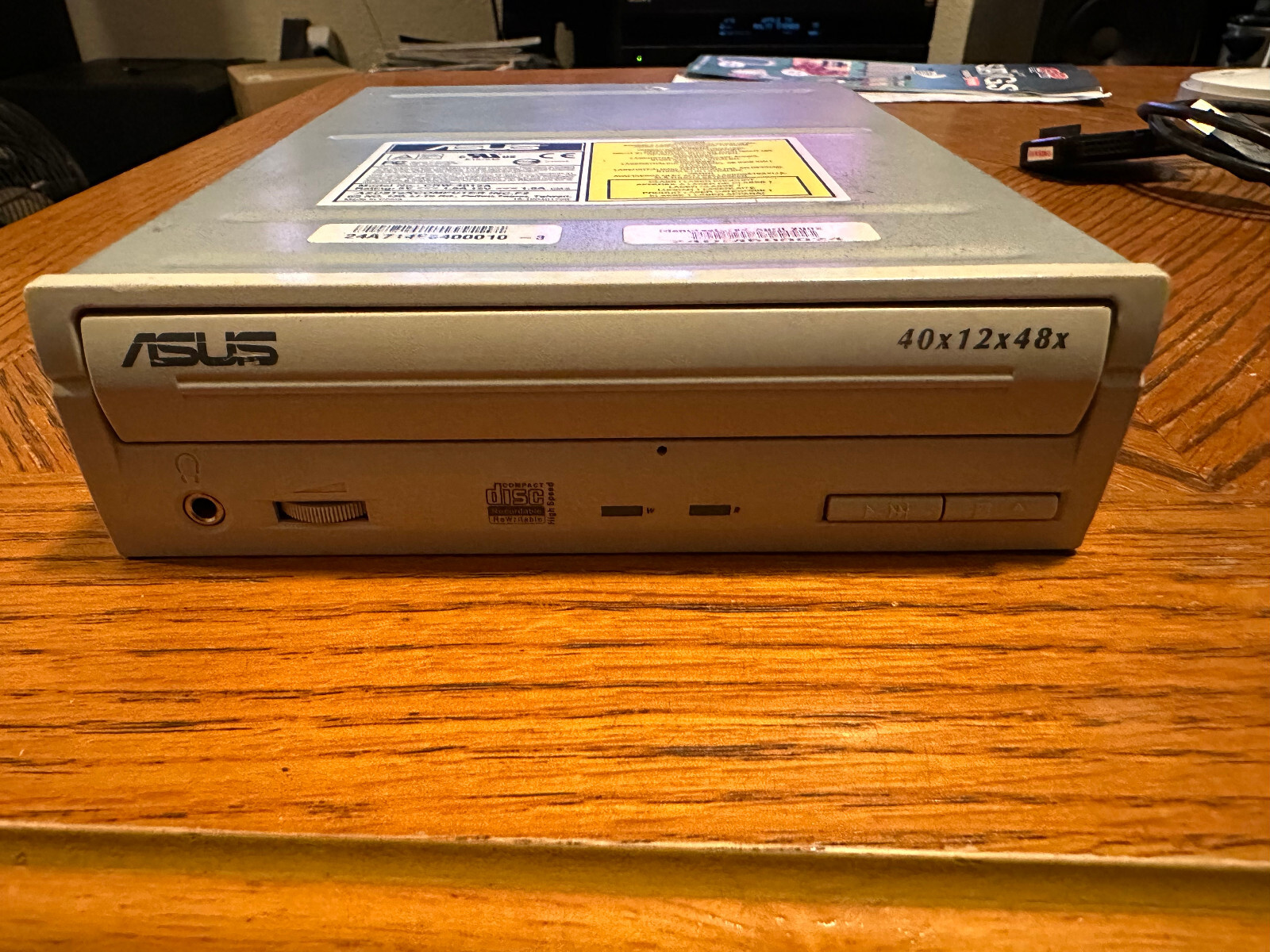 Legendary ASUS CDRW Drive 40x12x48x CRW-4012A