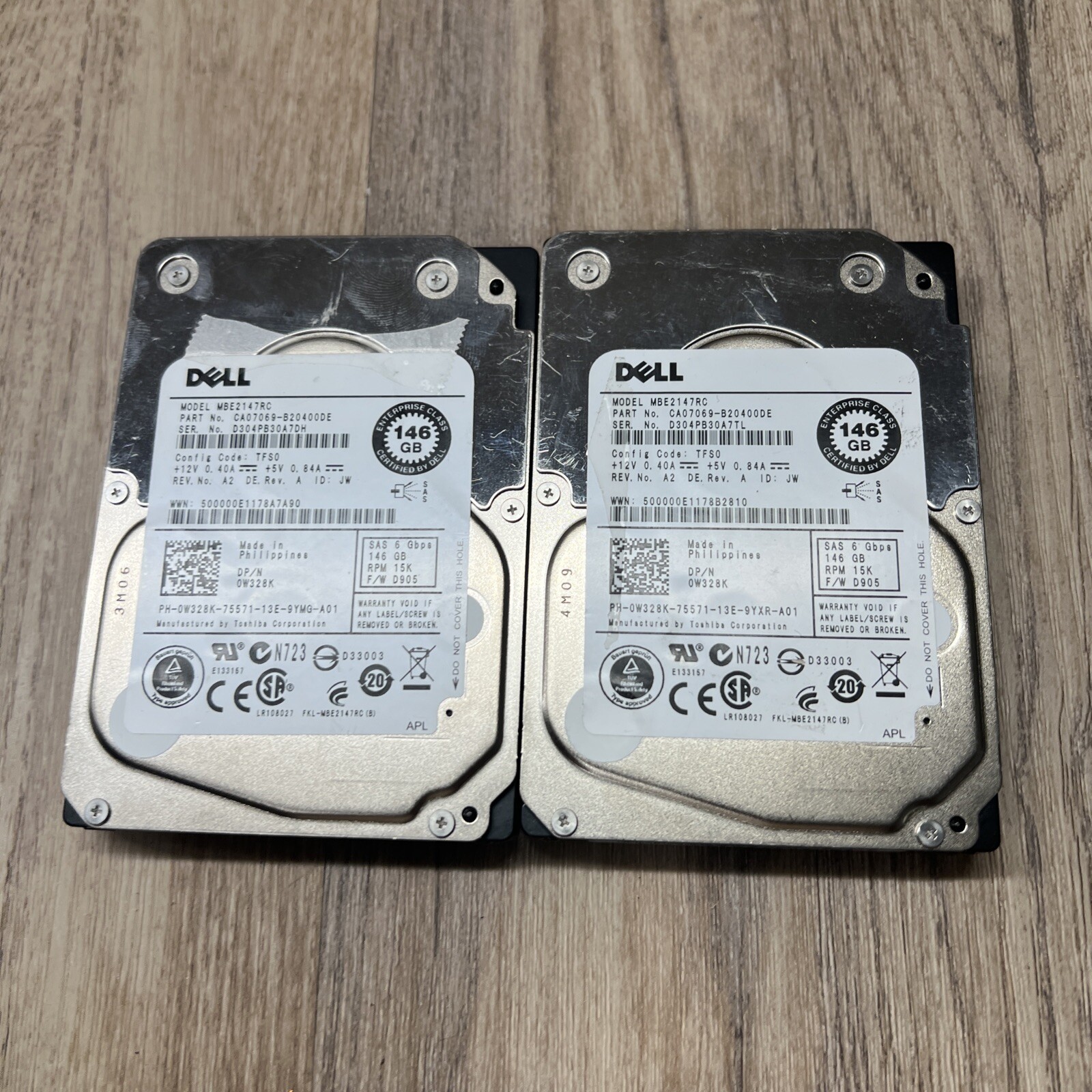 2 Dell W328K 146GB 15K SAS 2.5" 6Gbps Hard Drive Toshiba MBE2147RC For Dell R710