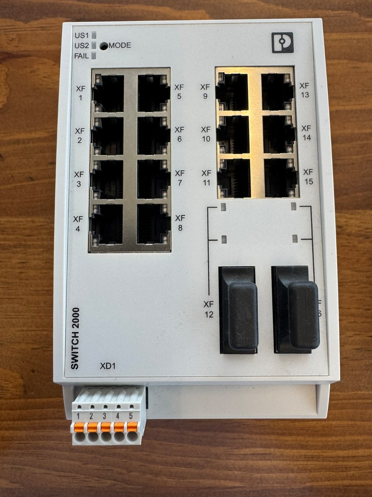 Phoenix Contact FL Switch 2216 Industrial Ethernet Switch 2702904