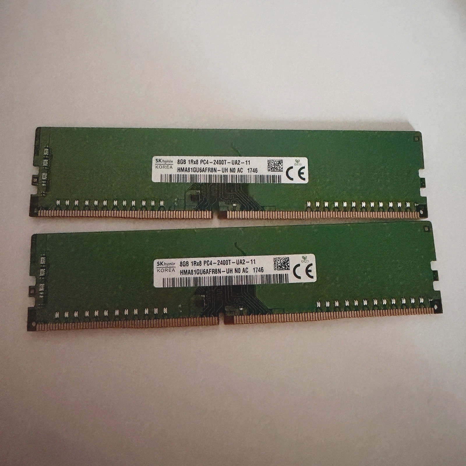 SK Hynix PC4-2400T-UA2 16GB (2x8GB) RAM DDR4 2400MHz HMA81GU6AFR8N-UH