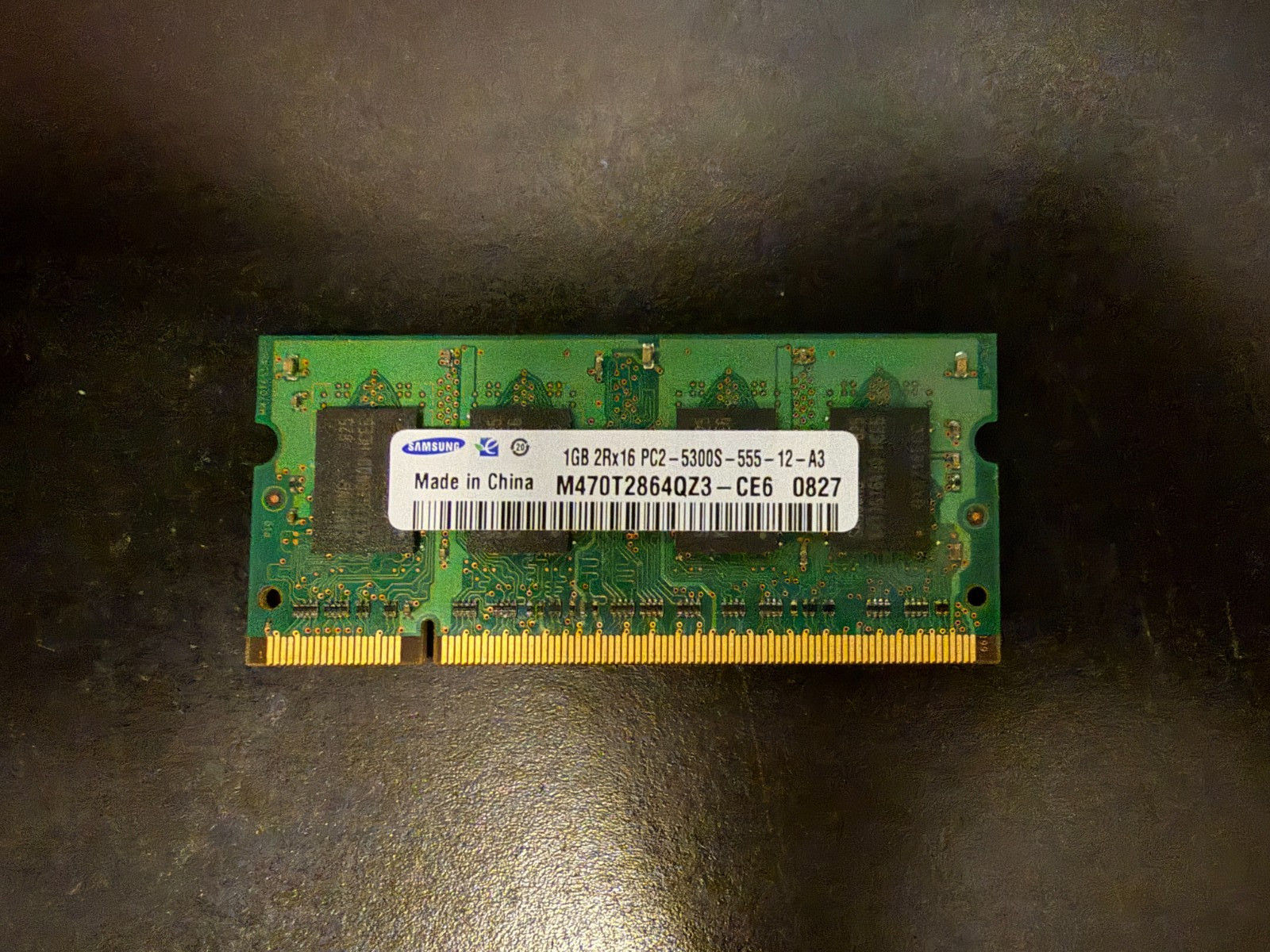 Samsung 1GB 2Rx16 DIMM RAM PC2-5300S-555-12-A3 M470T2864QZ3-CE6