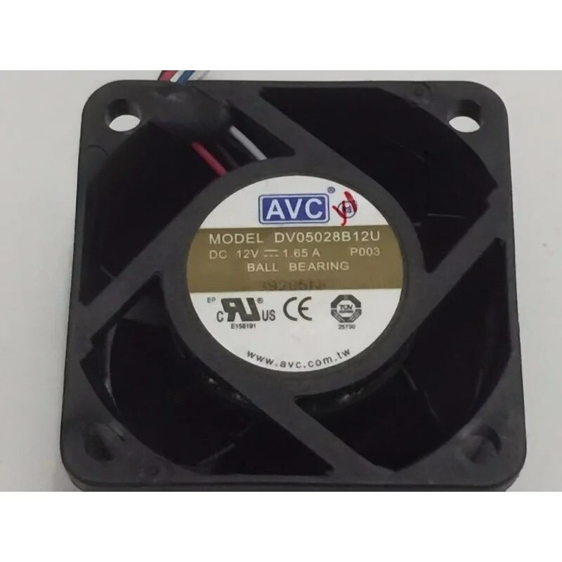 One AVC DV05028B12U P003 P008 DC 12V 1.65A Server Cooling Fan 50*50*28mm 4-pin
