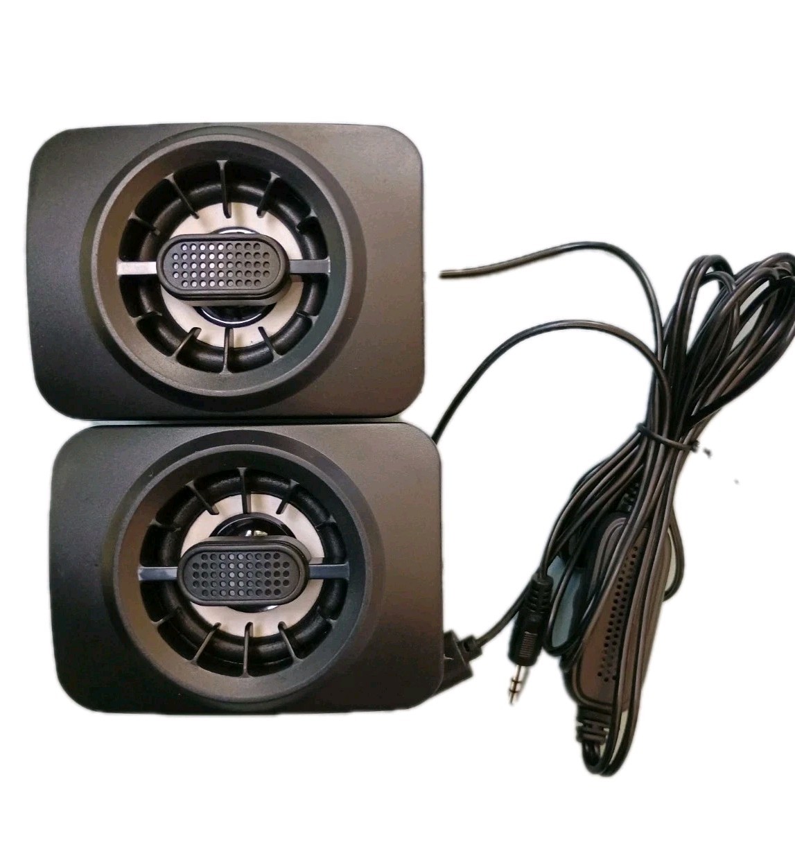 Altavoces para computadora con alimentación USB y entrada auxiliar de 3,5 mm