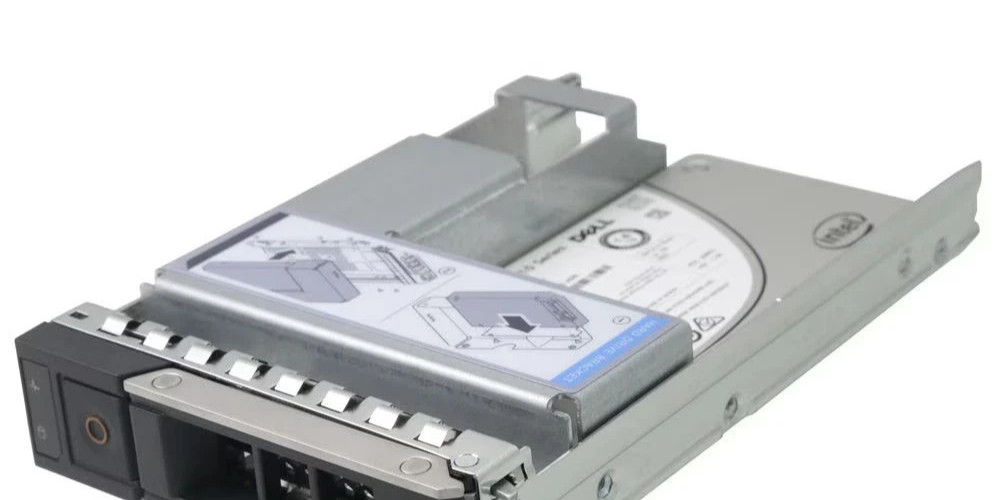 DELL Enterprise 1.92TB 6Gbps SATA INTEL D3-S4520 RI 3.5 SSD 1 DWPD 0 Hours