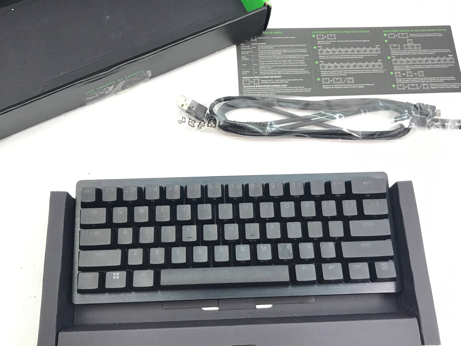 Razer Huntsman V3 Pro Mini Computer Keyboard Multicolor Rainbow