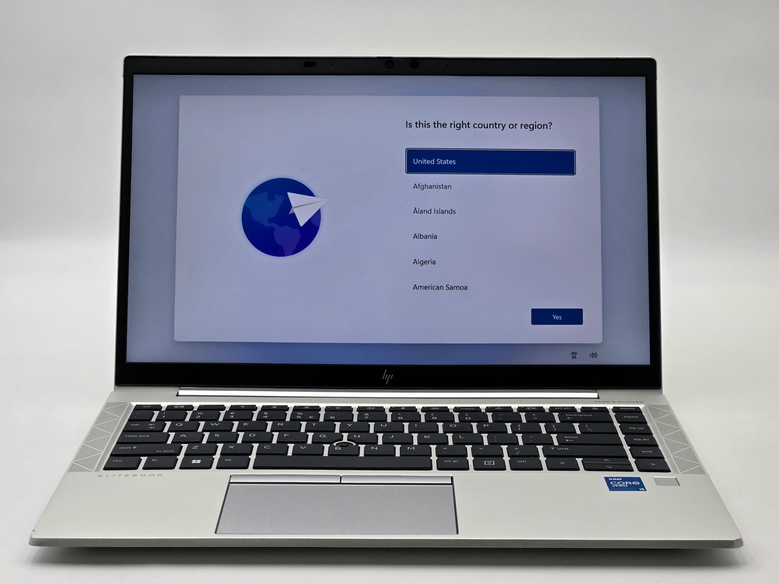 HP EliteBook 840 G8 14" FHD I5-1145G7 512GB SSD 16GB W11P Webcam Backlit 4G LTE