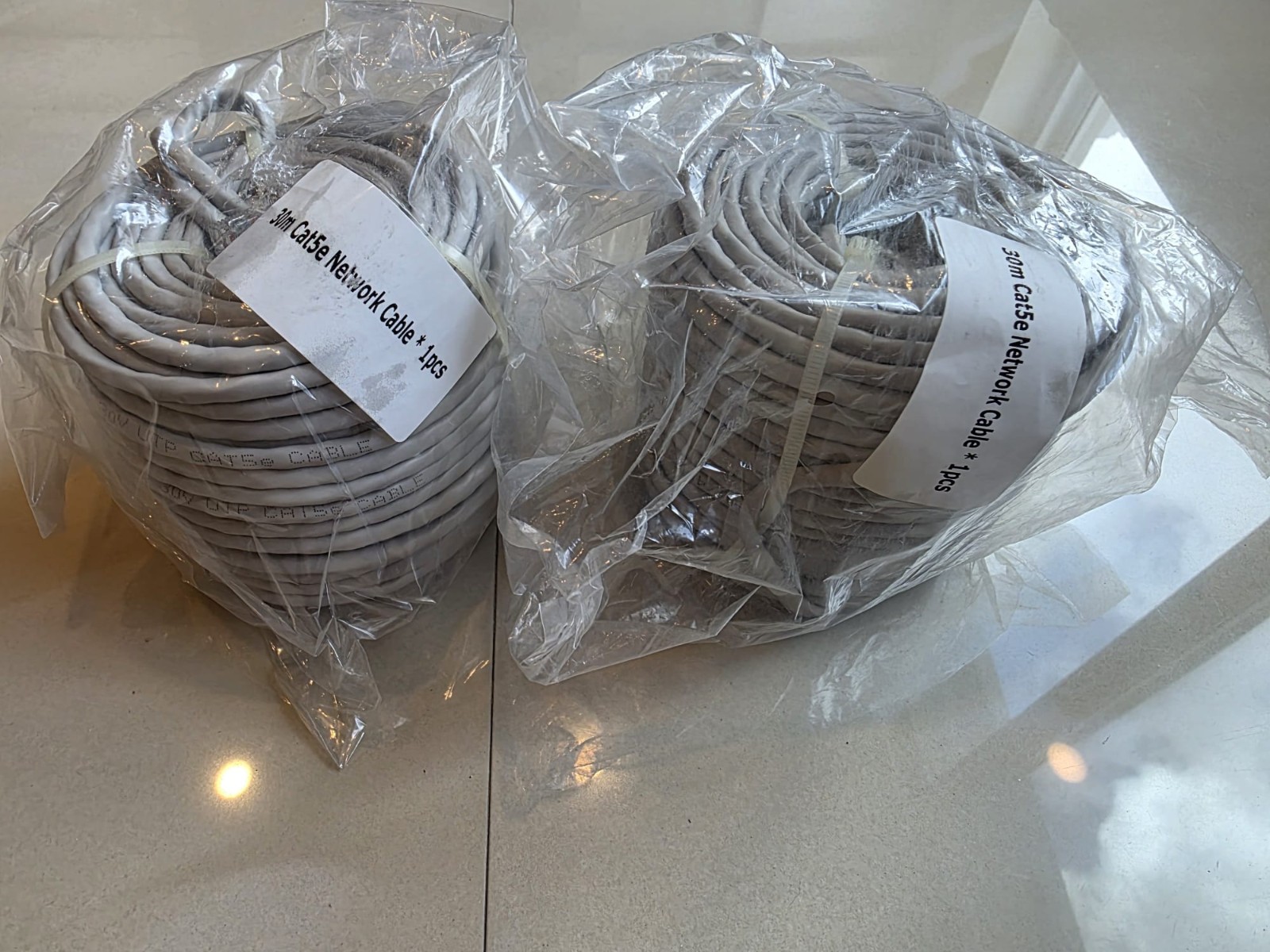 Lorex OEM Cat5e Ethernet Network Cable Gray 100ft (30m)