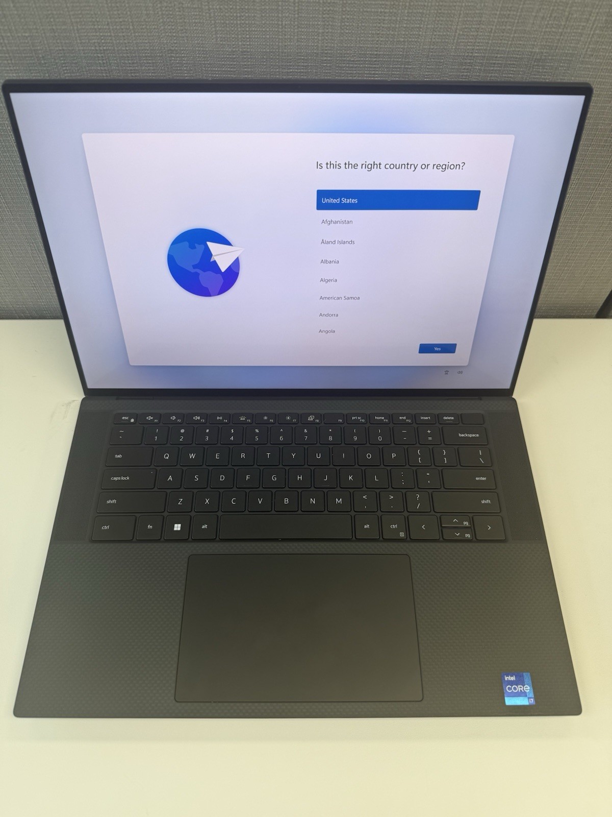 Dell Precision 5570 15.6" 4K i7-12800H 16GB 512GB RTX A1000 Win11Pro (Bad Touch)