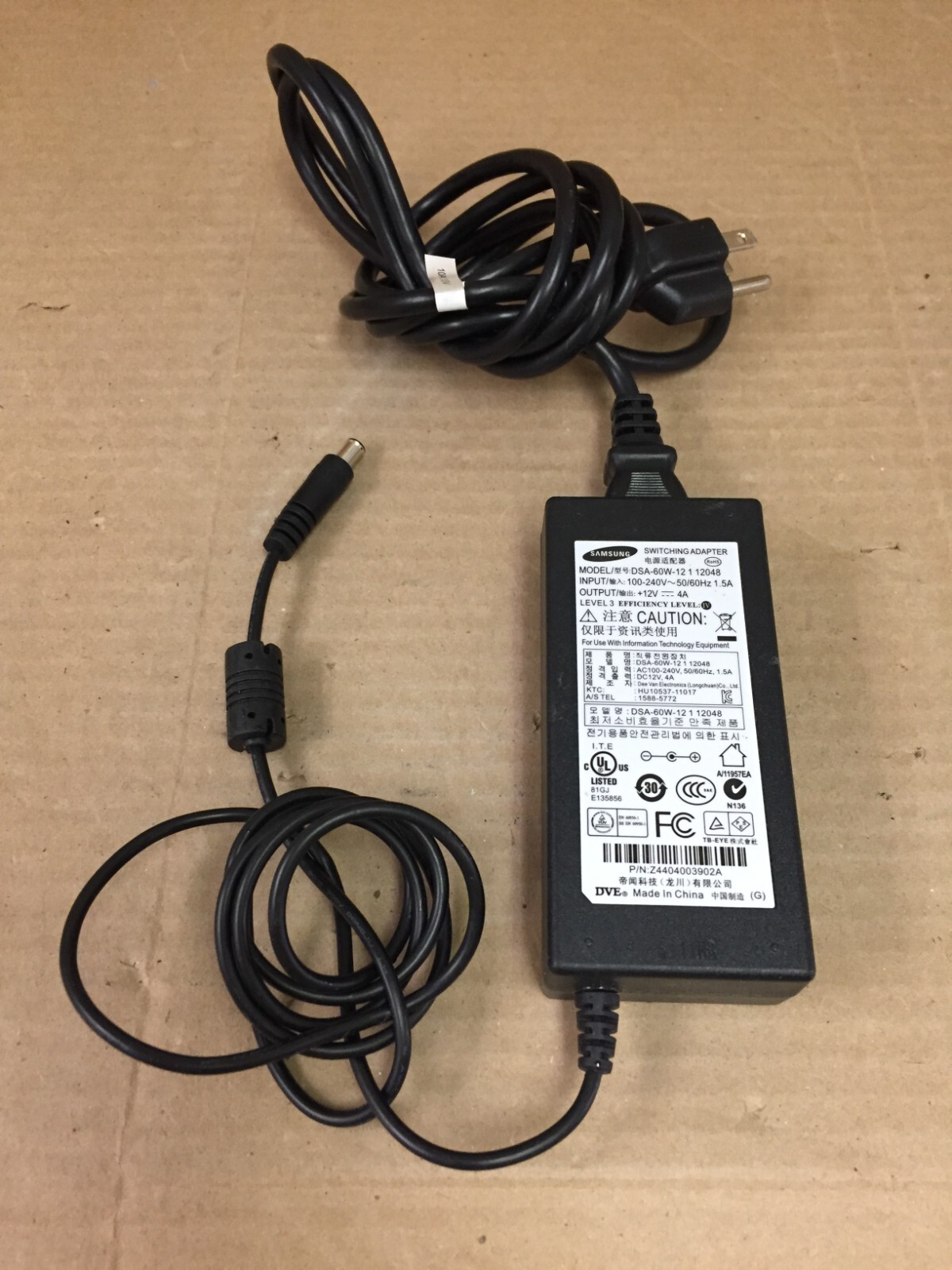 Genuine SAMSUNG DSA-60W-12 1 12048 Switching AC Adapter Power Supply 12V 4A