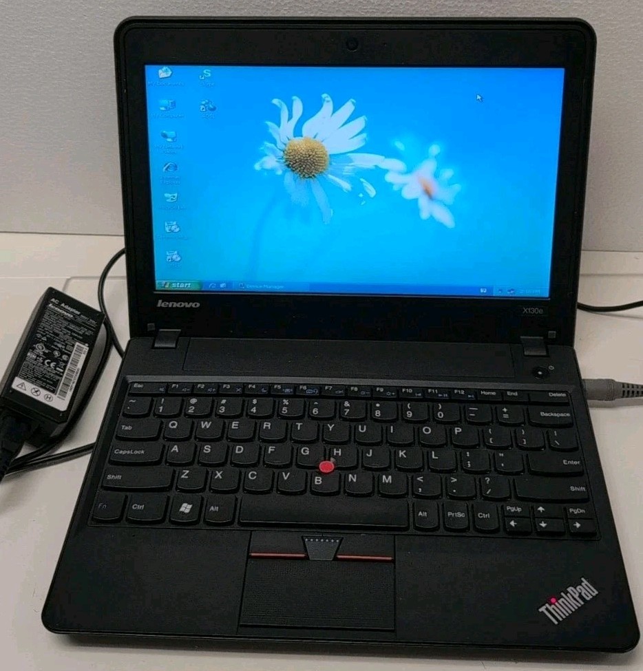 (NICE) Lenovo ThinkPad X130E 11.6" Laptop AMD E-450/4GB RAM/500GB HDD/WinXP -