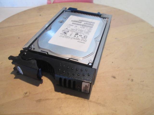 DELL 59C23 EMC 005049033 118032690-A02 Hitachi HUS156060VLF400 600GB Hard Drive