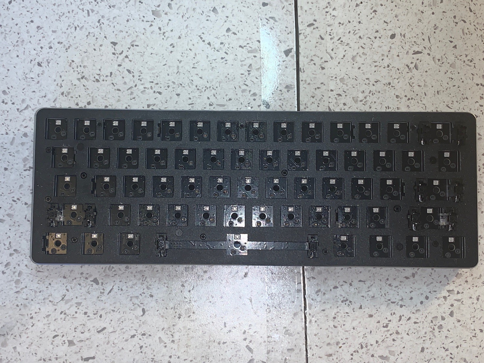 Glorious GMMK 60% Compact Mechanical Keyboard RGB Wired - frame only