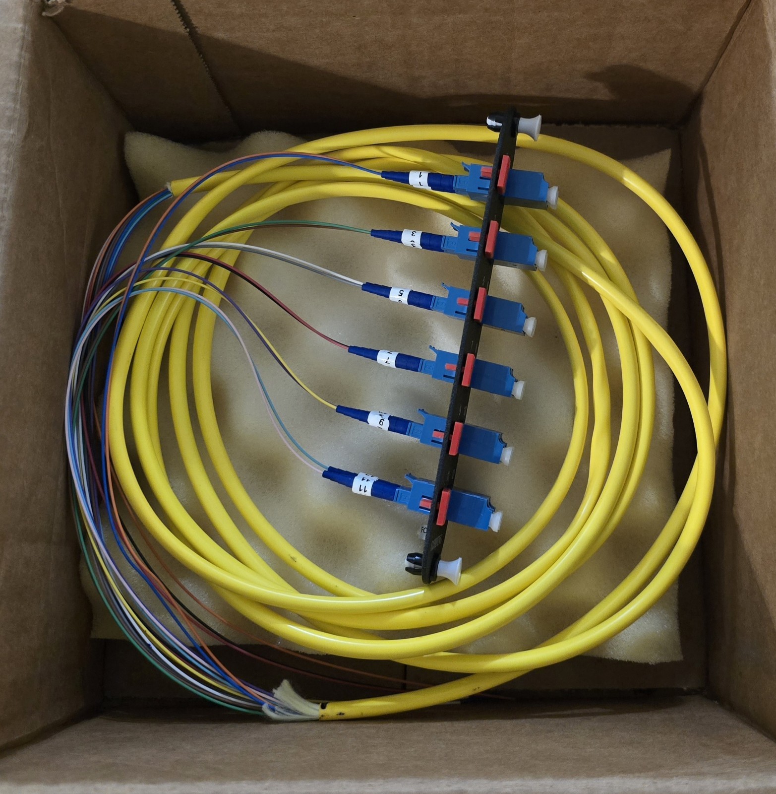  Corning CCH-CP12-A9-P03RH Panel Pigtail LC SM Duplex 12 Fiber OS2 3 Meters