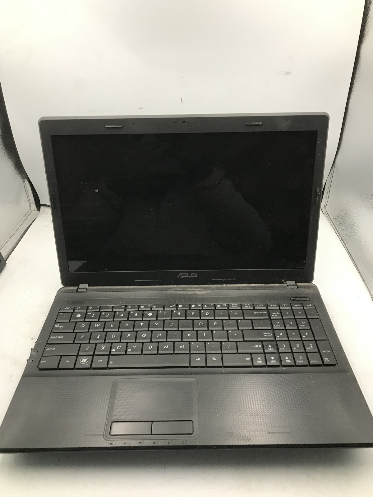 ASUS X54C BBK9 - FOR PARTS/REPAIR - INTEL PENTIUM DUAL CORE - NO RAM - READ - BB