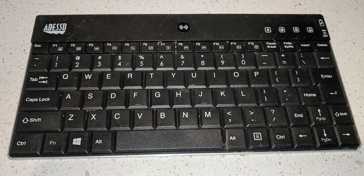 ADESSO WIRELESS BLUETOOTH KEYBOARD ULTRA SLIM METAL BLACK WKB-1000SB ANDROID