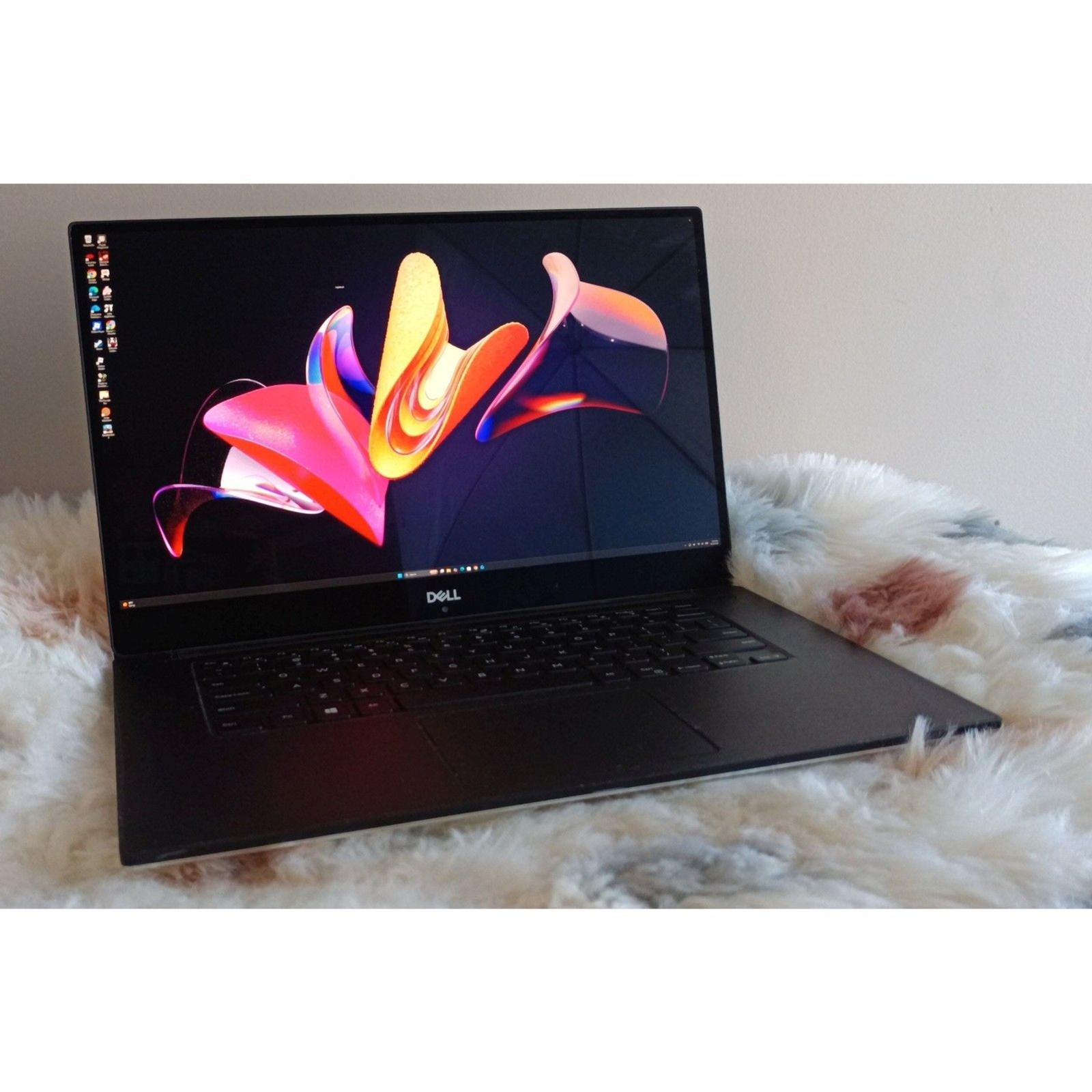Dell Precision 5530 | 4K Touch | 32GB RAM | 512GB SSD | NVIDIA P2000 | READ