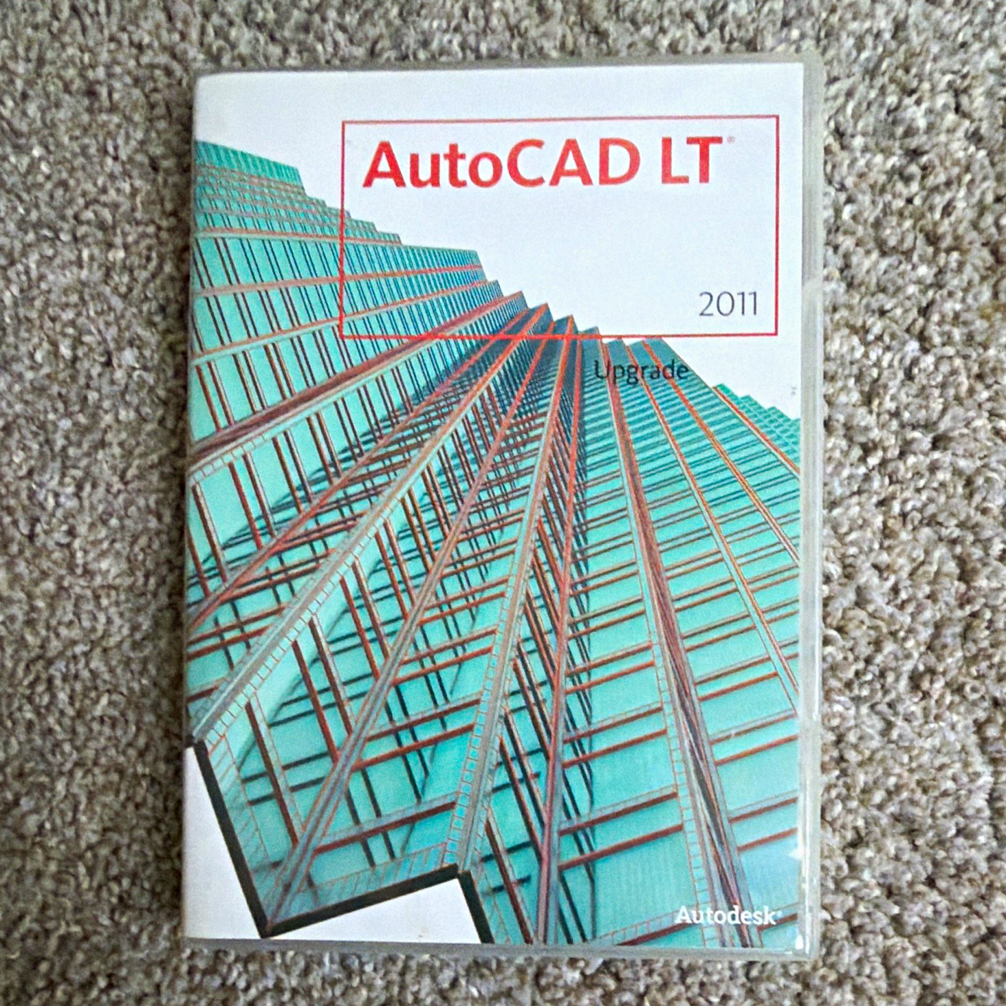 Autodesk AutoCAD LT 2011 Upgrade DVD Windows 7 English Commercial 1 Device