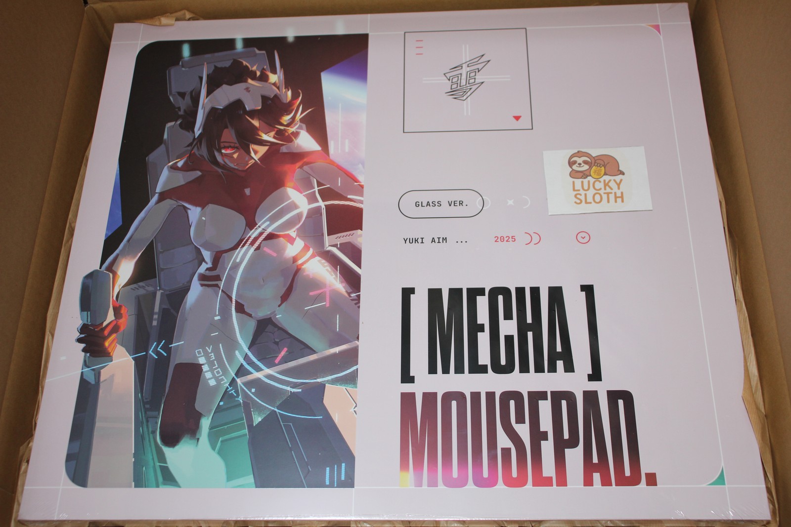 Yuki Aim Mecha Collection Glass Mousepad Size: 490 x 420 x 2.8 mm New