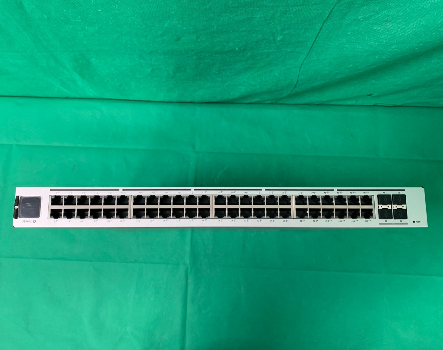 Ubiquiti UniFi 48-Port Managed Gigabit PoE Switch (USW-Pro-48-PoE) *PLEASE READ*