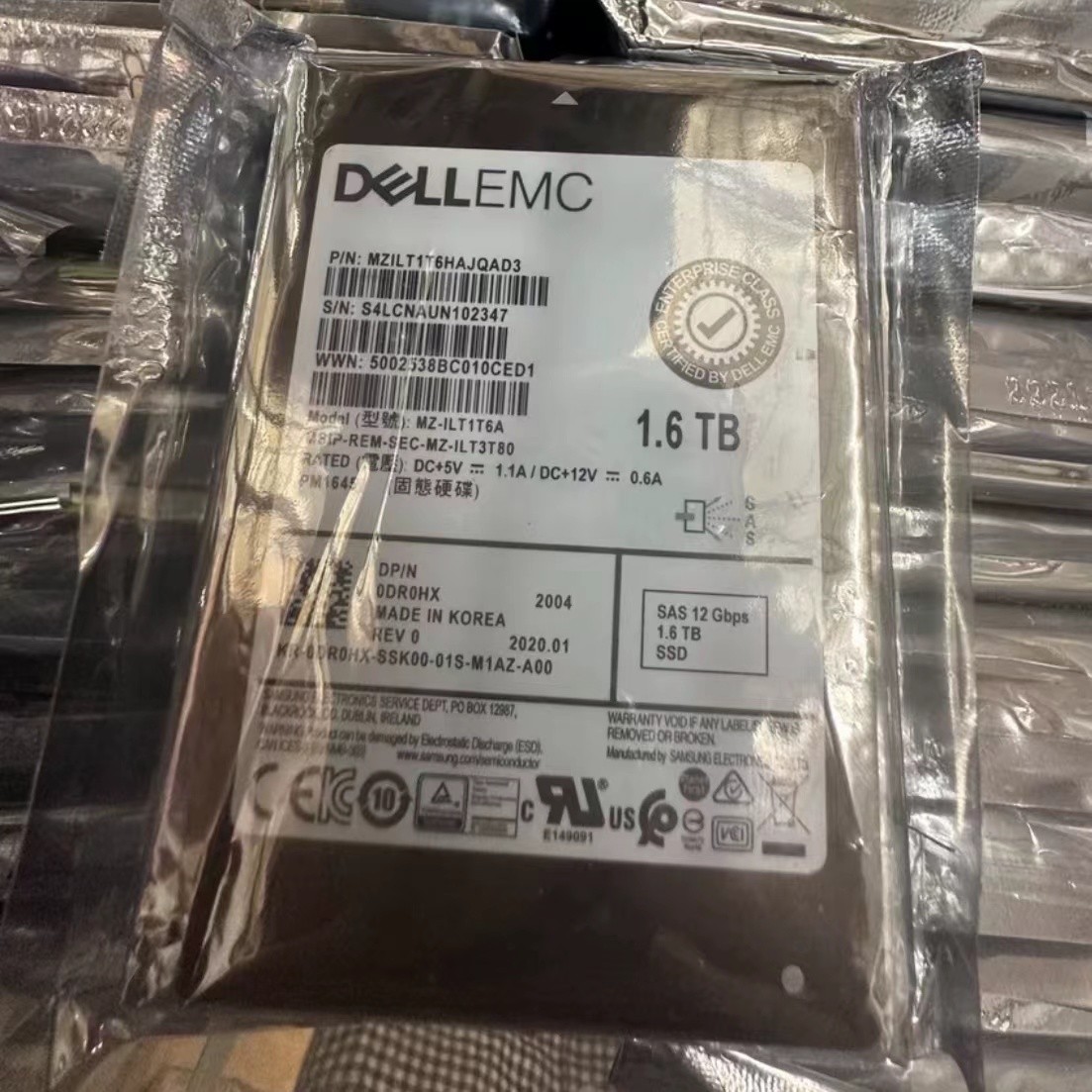 DELL EMC PM1645 1.6TB SSD SAS 12GB/S MZ-1LT1T6A MZ1LT6HAJQAD3 DP/N 0DR0HX