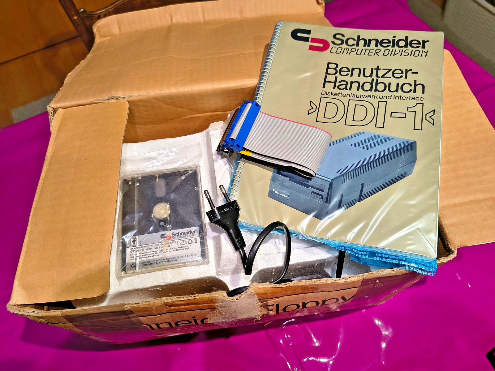 External Schneider DDI-1 3" Floppy Floppy Disk Drive Amstrad Schneider CPC + Original Packaging