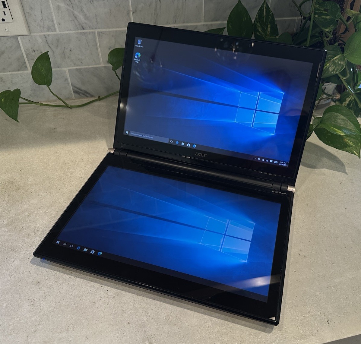 Acer Iconia 6120 PAU30 Dual Touch Screen Laptop Very Rare Windows 10 Upgraded