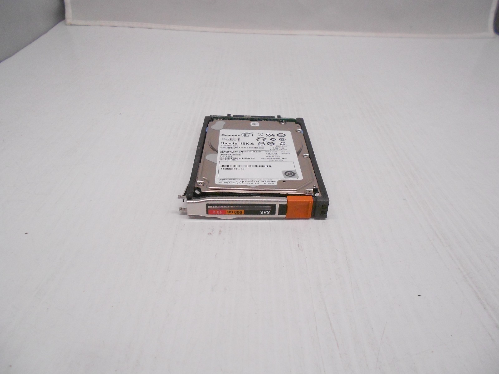 EMC 900GB 10K 2.5" SAS Hard Drive 005050212 V3-2S10-900 118033067-04