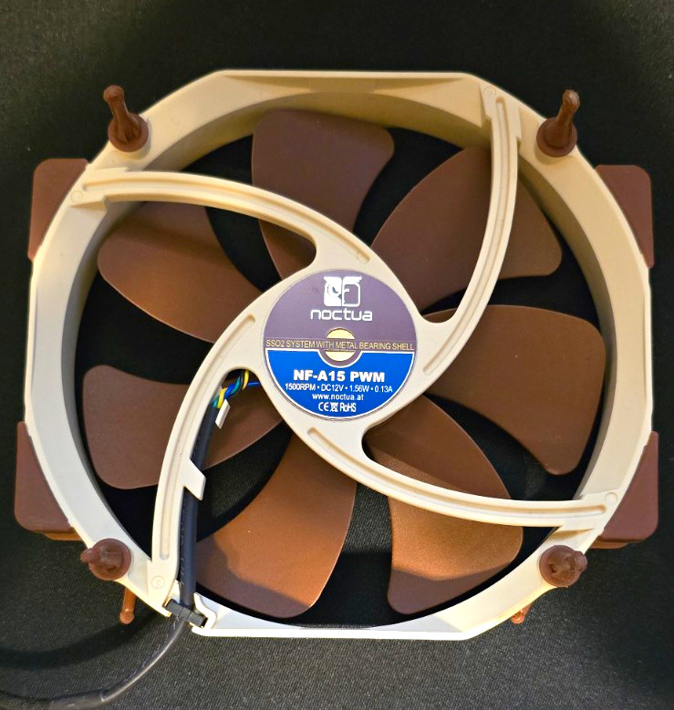 Noctua NF-A15 PWM 140mm Case Fan 4-Pin 12V 1500RPM SSO2 Beige/Brown