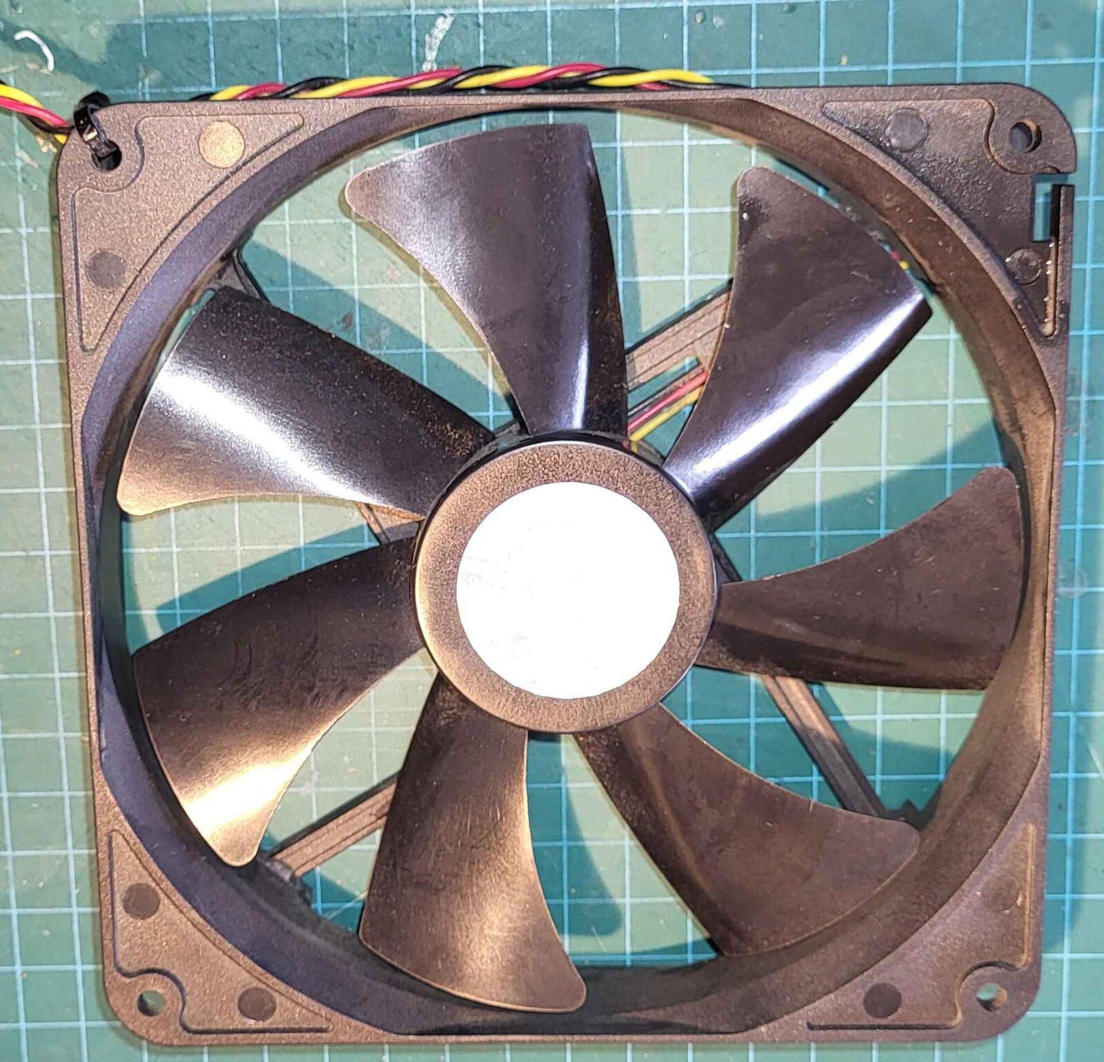 COOLER MASTER 140mm Case Fan 3 Pin Power A14025-10CB-3BN-F1