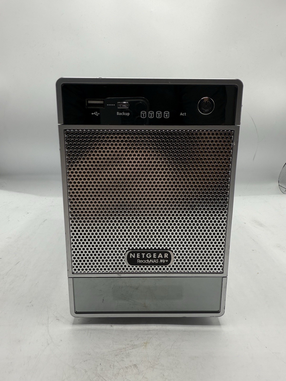 Netgear RND4210-100NAS V3 4-Bay NAS READ
