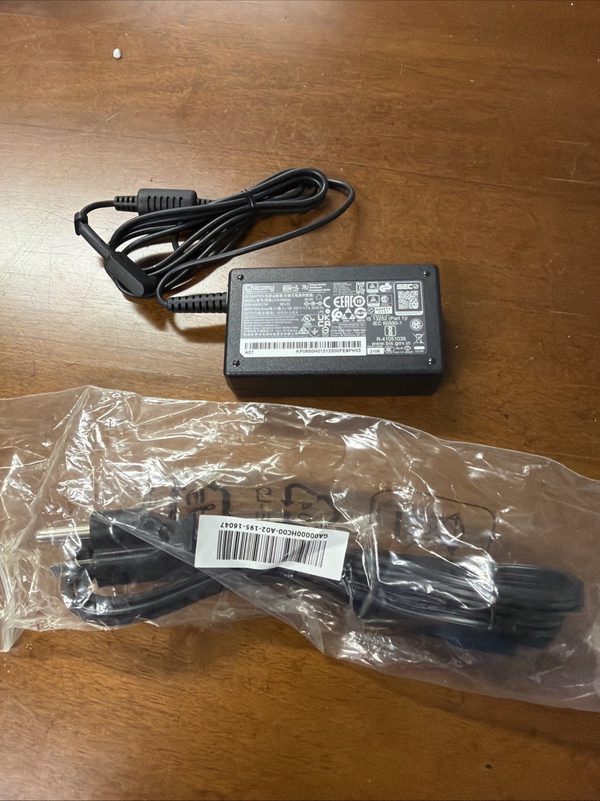 Lot of 10 Acer Chicony 65W Laptop Chargers A18-065N3A 19V OEM Wholesale