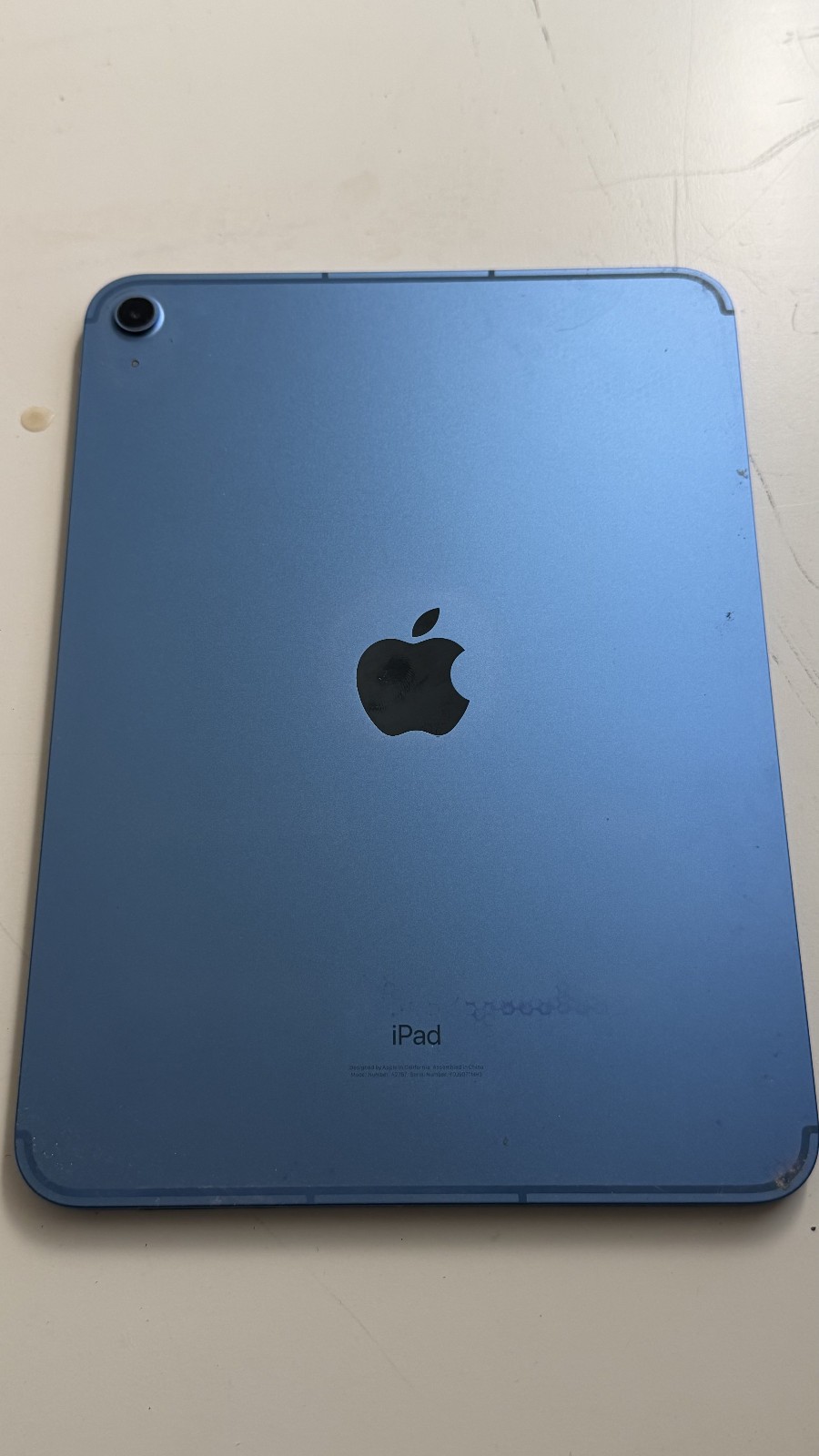 WiFi Only Apple iPad 10th Gen 64GB 26.4.2 Blue MQ6K3LL/A
